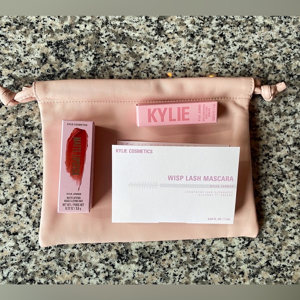 ♥️💖 Kylie Cosmetics Matte Lipstick Matte Liquid Lipstick Wisp Lash Mascara & Bag